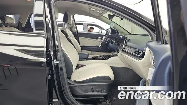 Kia Sportage 2023 — Фото 11/20