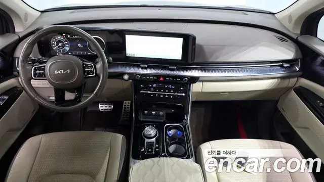 Kia Carnival 2021 — Фото 7/20