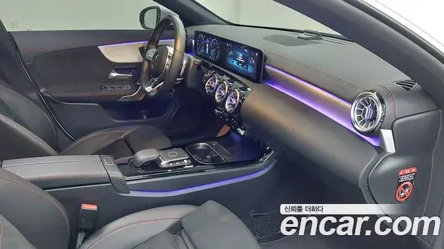 Mercedes-Benz CLA-Class 2020 — Фото 13/20