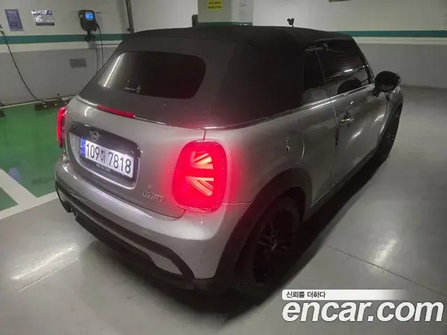 Mini Cooper Convertible 2024 — Şəkil 8/12