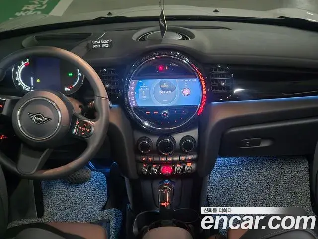 Mini Cooper Convertible 2024 — Şəkil 10/12