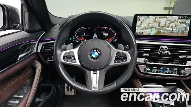 BMW 5 Series 2023 — Photo 13/20
