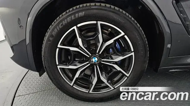 BMW X4 2023 — Фото 5/20