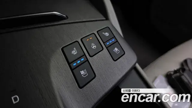 Kia Sportage 2025 — ფოტო 16/42