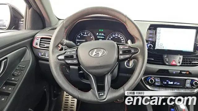 Hyundai i30 2019 — Фото 13/20