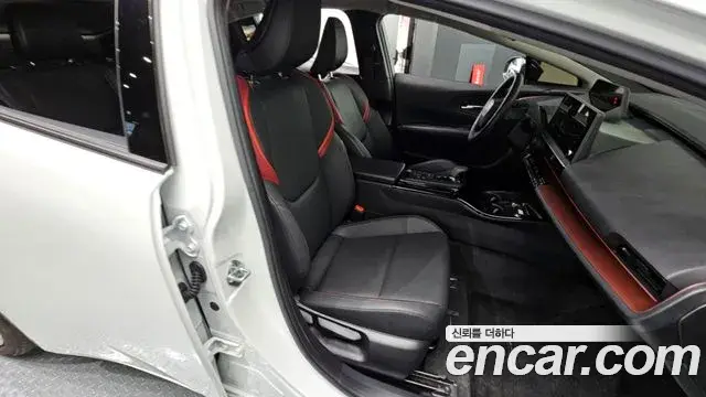 Toyota Prius 2024 — Şəkil 22/30