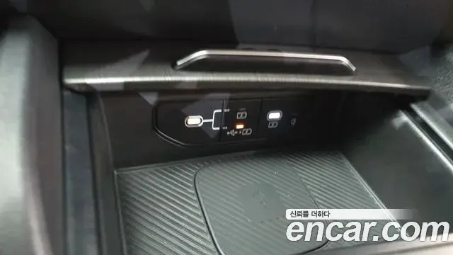 Kia Sportage 2025 — Photo 8/33