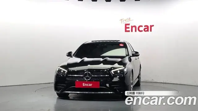 Mercedes-Benz E-Class 2021 — Фото 3/20
