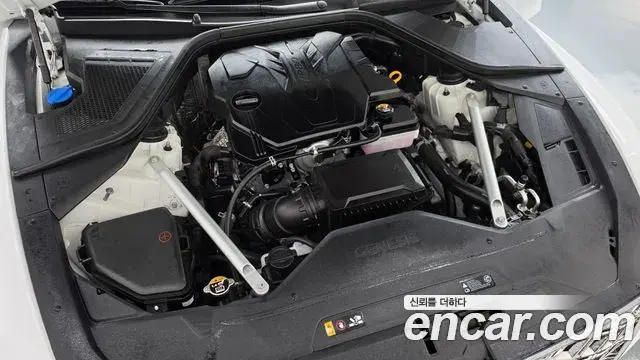 Genesis Electrified G80 2024 — Photo 6/20