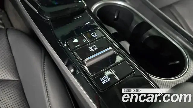 Hyundai Sonata 2022 — Фото 19/20