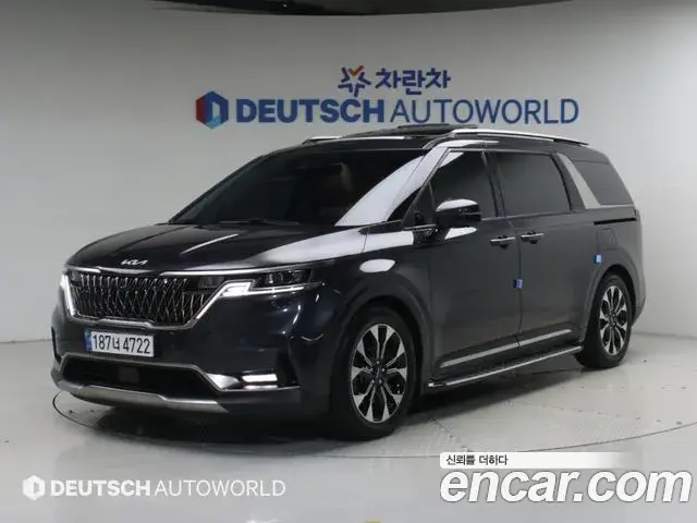 Kia Carnival 2021 — Photo 1/20