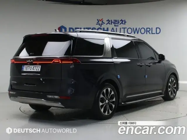 Kia Carnival 2021 — Photo 3/20