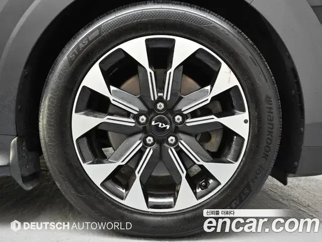 Kia Carnival 2021 — Photo 4/20