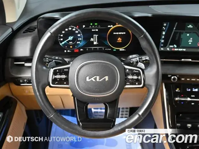 Kia Carnival 2021 — Photo 13/20