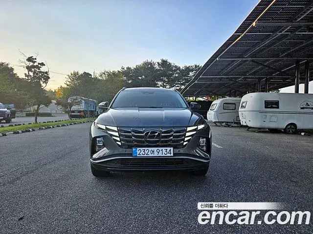 Hyundai The New Tucson 2021 — Фото 3/18