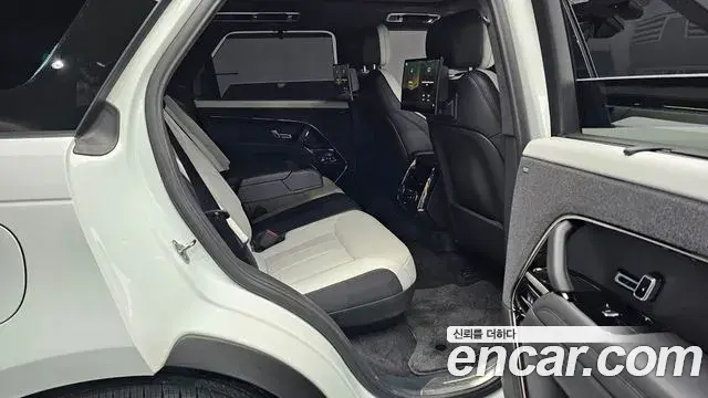 Land Rover Range Rover Sport 2024 — Photo 15/30