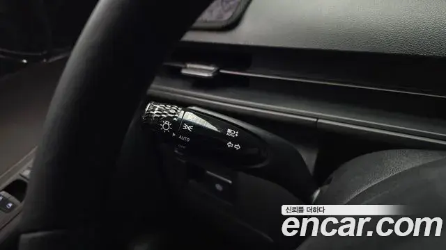 Hyundai Staria 2024 — Photo 17/20