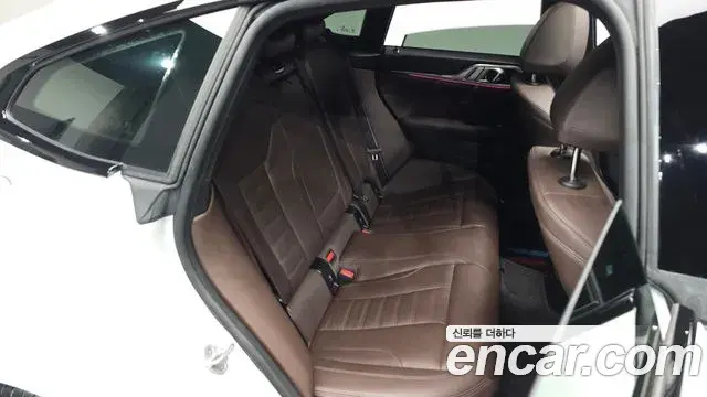 BMW 4 Series 2025 — Photo 12/20