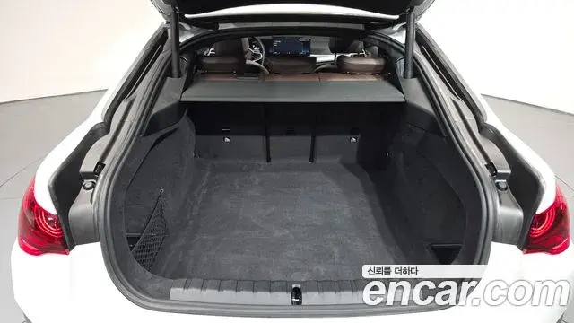 BMW 4 Series 2025 — Photo 19/20