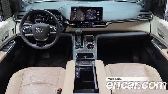 Toyota Sienna 2021 — Photo 7/20