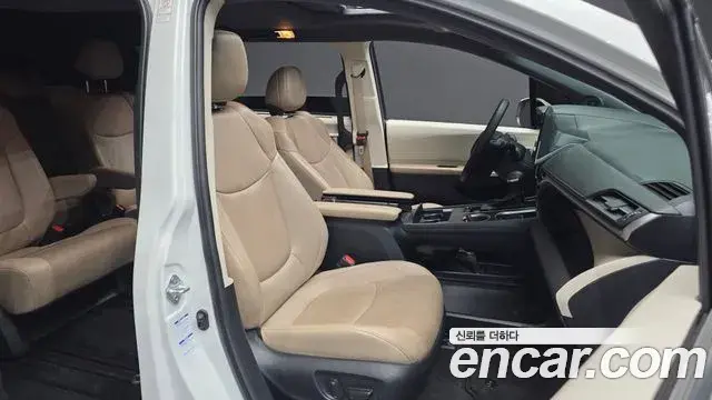 Toyota Sienna 2021 — Photo 12/20