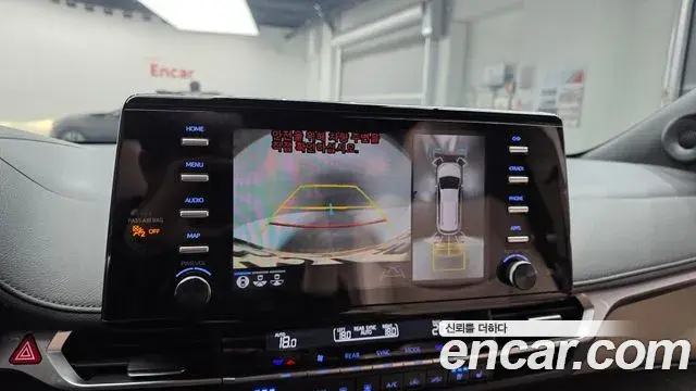 Toyota Sienna 2021 — Photo 17/20