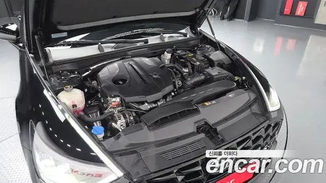 Hyundai Sonata 2022 — ფოტო 6/20