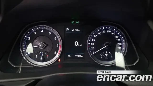 Hyundai Sonata 2022 — ფოტო 8/20