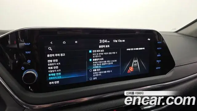 Hyundai Sonata 2022 — ფოტო 16/20