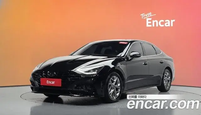 Hyundai Sonata 2022 — ფოტო 1/20