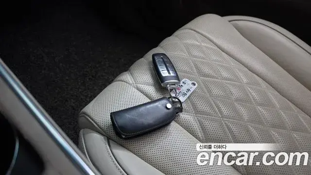 Genesis GV80 2023 — Photo 17/20