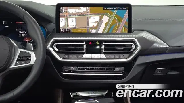 BMW X4 2025 — Photo 13/20