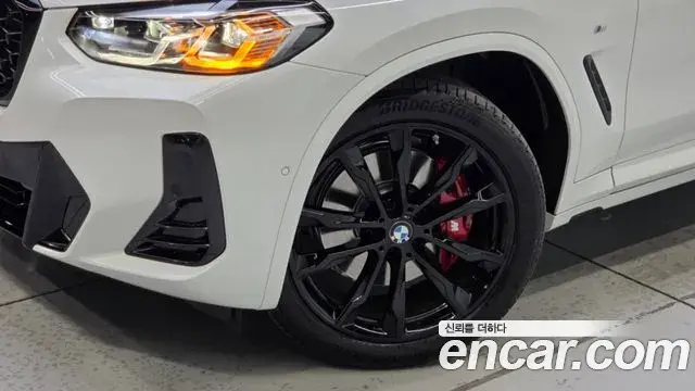 BMW X4 2025 — Photo 2/20