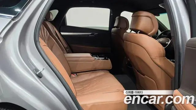 Genesis Electrified G80 2021 — Photo 11/20