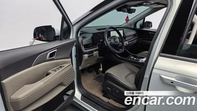 Kia Carnival 2024 — Photo 10/20