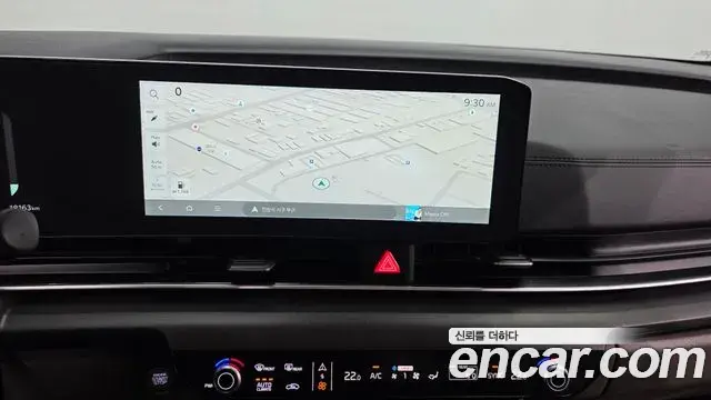 Kia Carnival 2024 — Photo 14/20