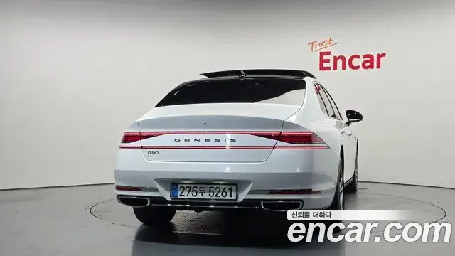 Genesis G90 2024 — Photo 4/20
