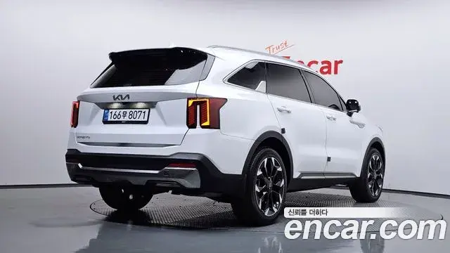 Kia Sorento 2025 — Фото 2/20