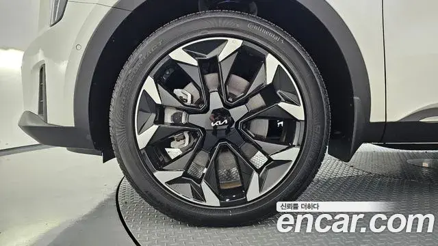 Kia Sorento 2025 — Фото 5/20