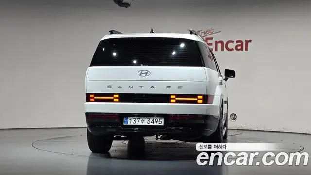 Hyundai Santa Fe 2024 — Photo 4/20