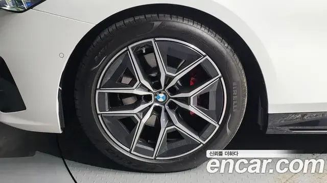 BMW 5 Series 2024 — Photo 5/20