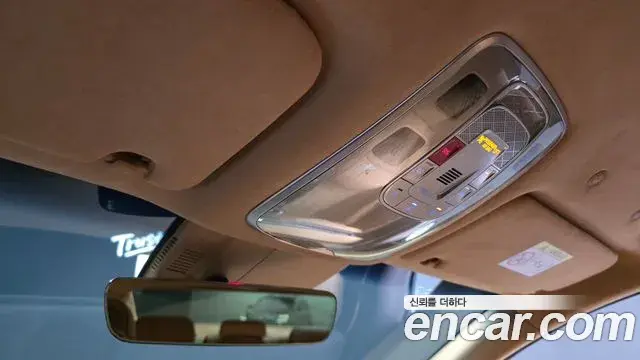 Genesis G90 2023 — Photo 18/20