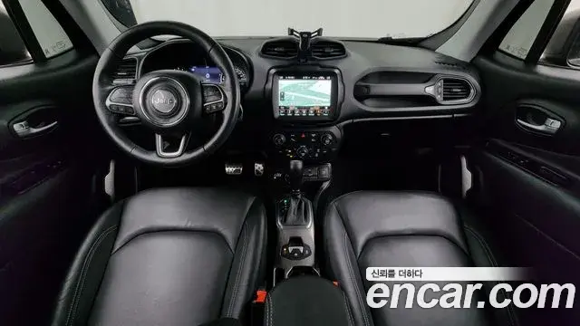 Jeep Renegade 2019 — Photo 20/20