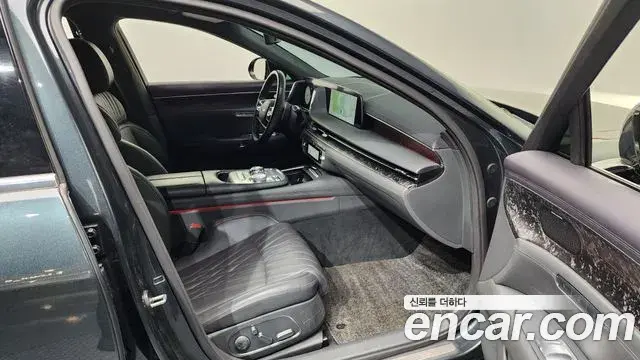 Genesis G90 2022 — Photo 1/20