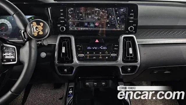 Kia Sorento 2021 — Photo 2/20