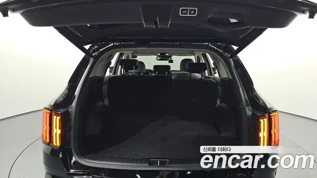 Kia Sorento 2021 — Photo 10/20
