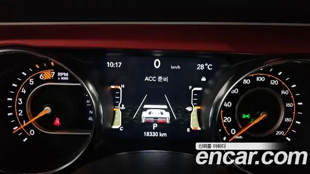 Jeep Wrangler 2023 — Photo 8/20