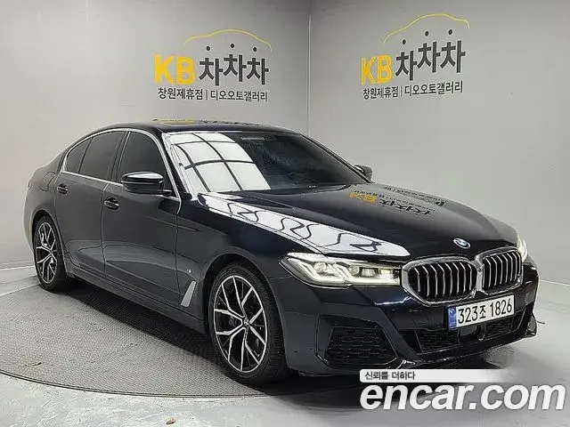 BMW 5 Series 2020 — Şəkil 18/18