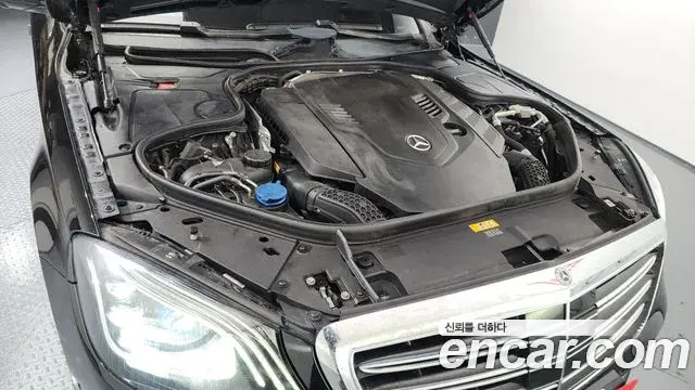 Mercedes-Benz S-Class 2019 — Şəkil 10/20
