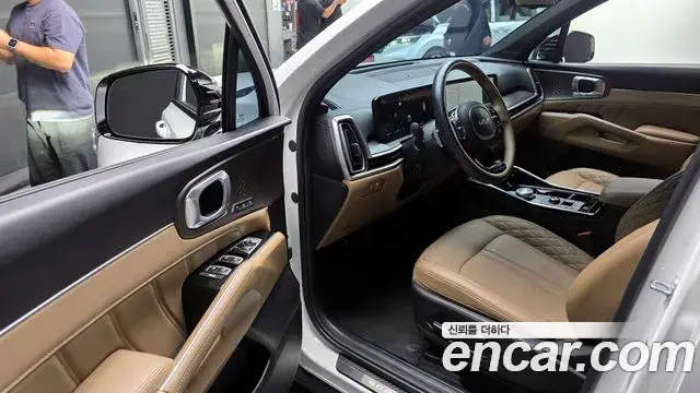 Kia Sorento 2023 — Şəkil 17/20
